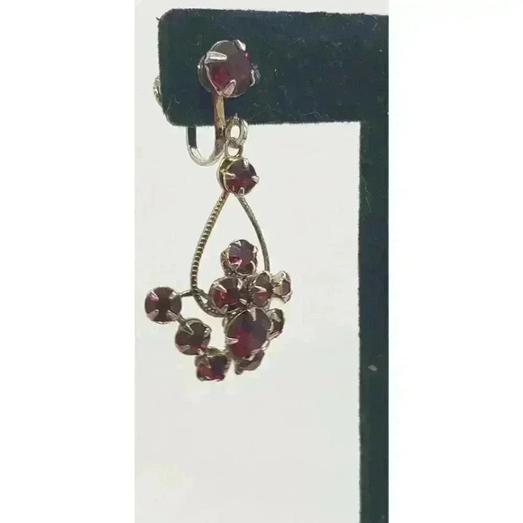 Earrings Cherry Red Long Dangle cluster Rhinestone Vintage Screw Chandelier - Picture 4 of 9